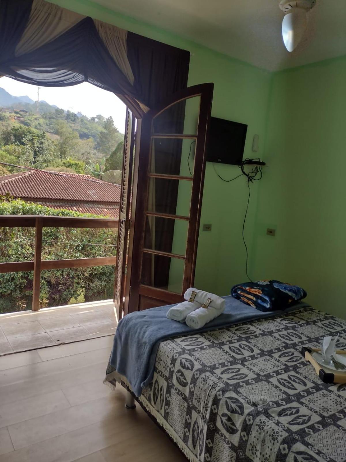 Hr Pousada Penedo  Exteriér fotografie